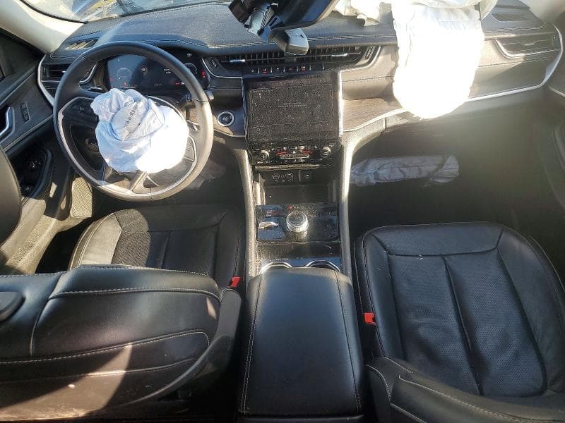 2023 JEEP GRAND CHEROKEE L LIMITED 8