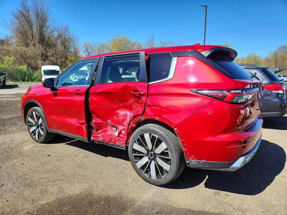 2025 MITSUBISHI OUTLANDER SE 2