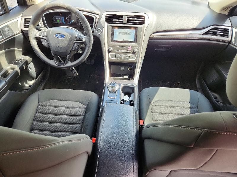 2019 FORD FUSION SE 8