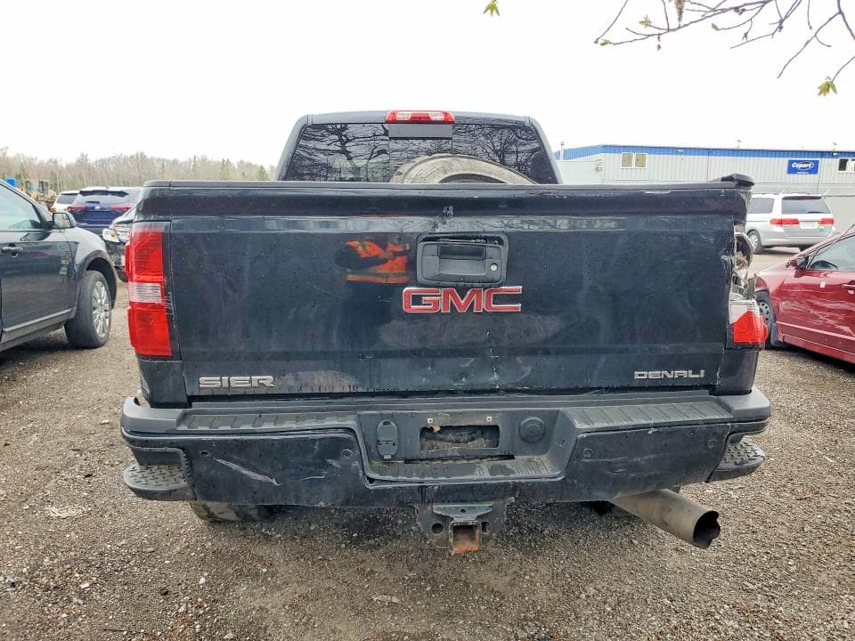 2018 GMC SIERRA K2500 DENALI 6