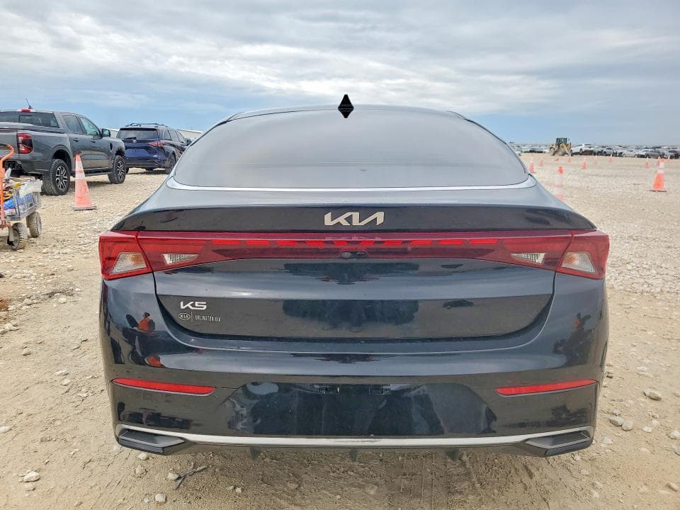 2023 KIA K5 6