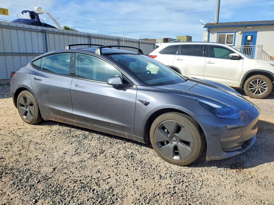 2023 TESLA MODEL 3 4