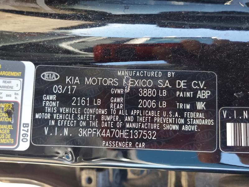 2017 KIA FORTE LX 12