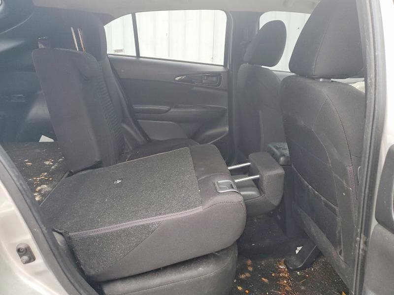 2019 MITSUBISHI ECLIPSE CROSS ES 11