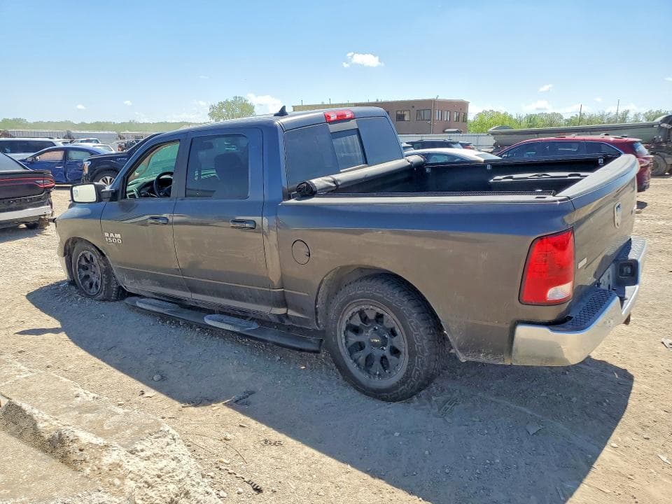 2019 RAM 1500 CLASSIC SLT 2