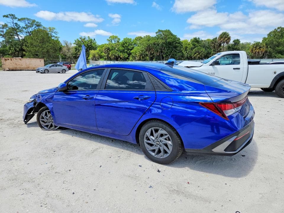 2024 HYUNDAI ELANTRA SEL 2