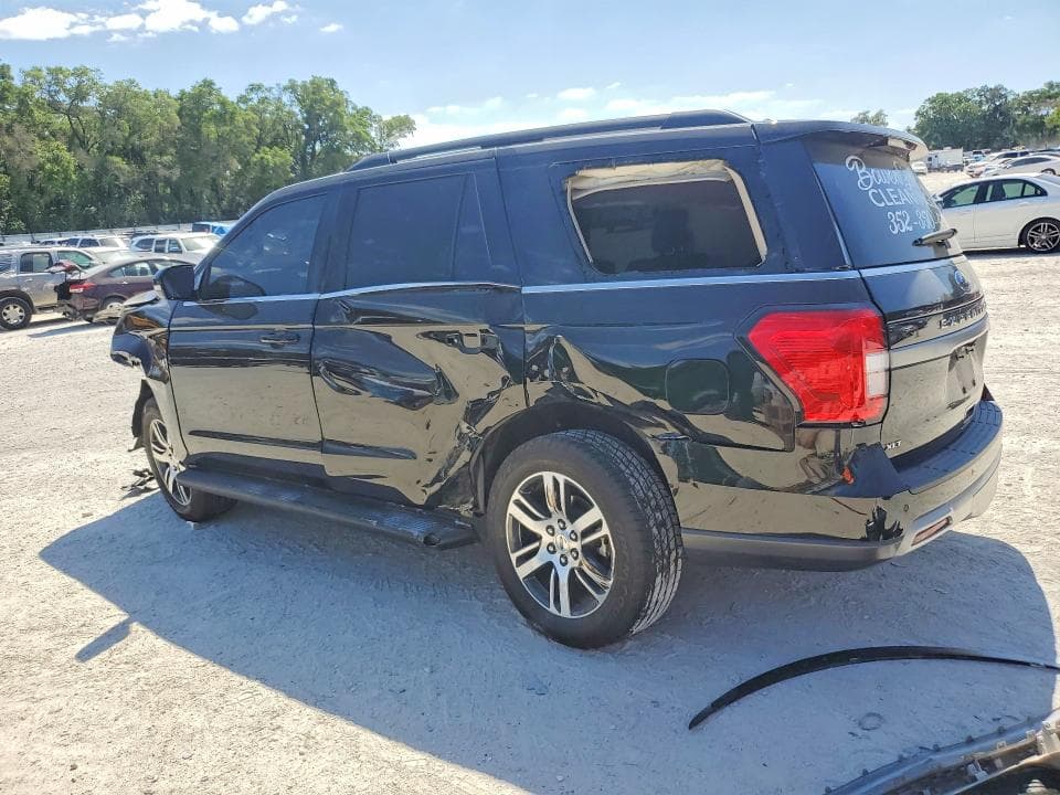 2024 FORD EXPEDITION XLT 2