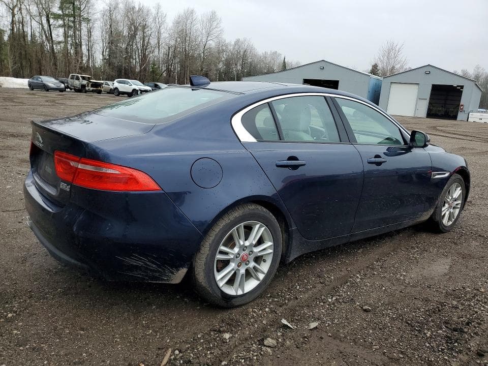 2017 JAGUAR XE PREMIUM 5