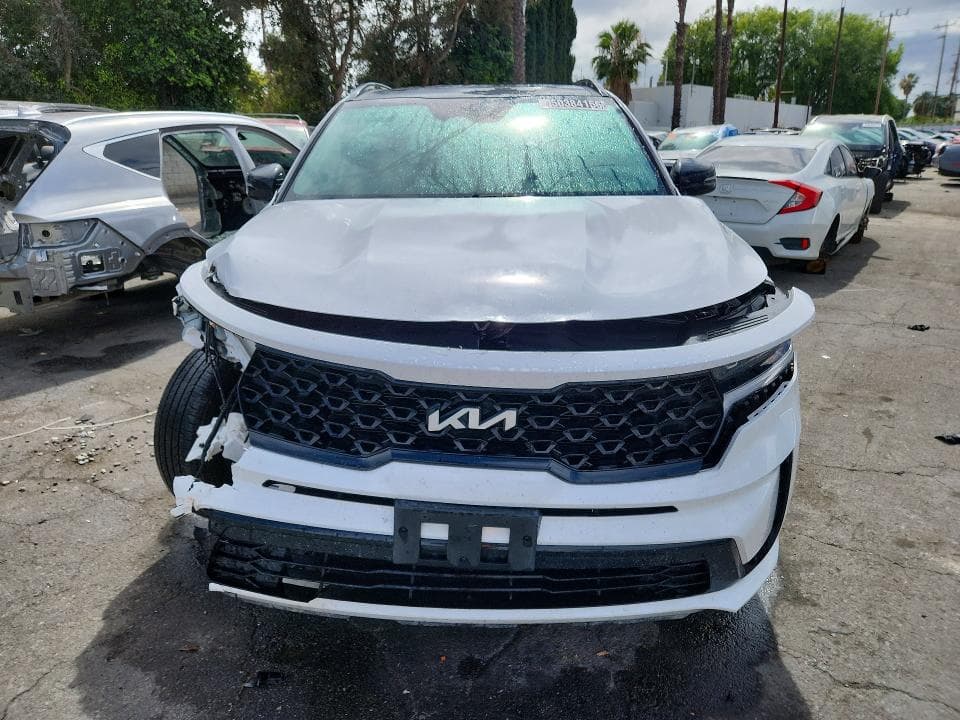 2023 KIA SORENTO S 5