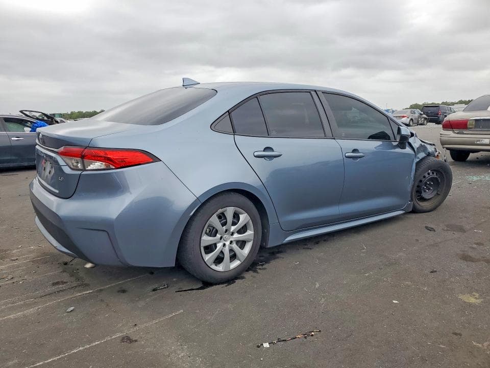 2022 TOYOTA COROLLA LE 3