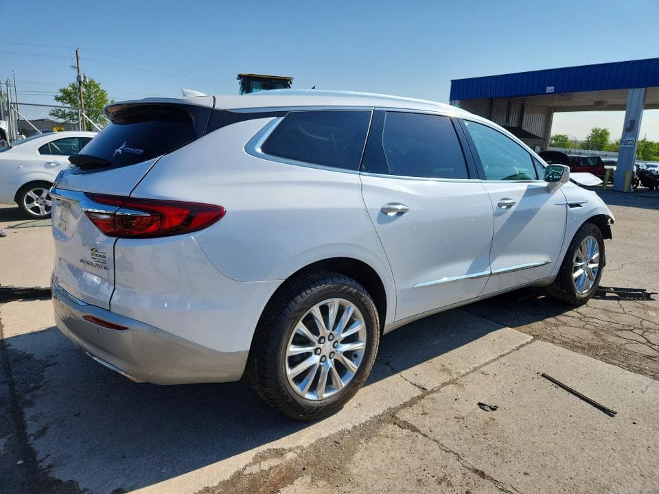 2018 BUICK ENCLAVE PREMIUM 3