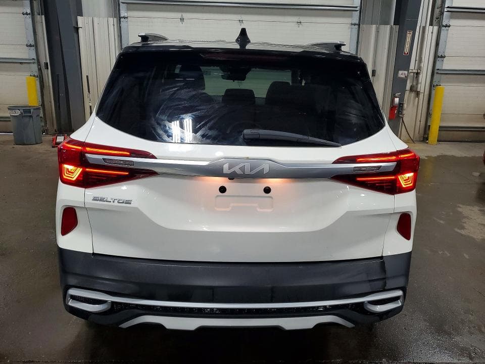 2023 KIA SELTOS S 6