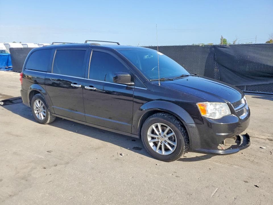 2018 DODGE GRAND CARAVAN SXT 4