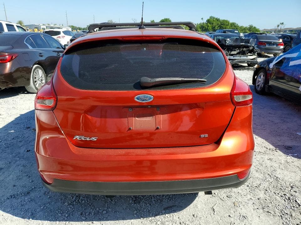 2018 FORD FOCUS SE 6