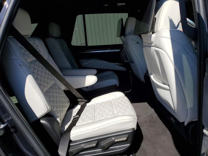 2025 CADILLAC ESCALADE SPORT PLATINUM 11