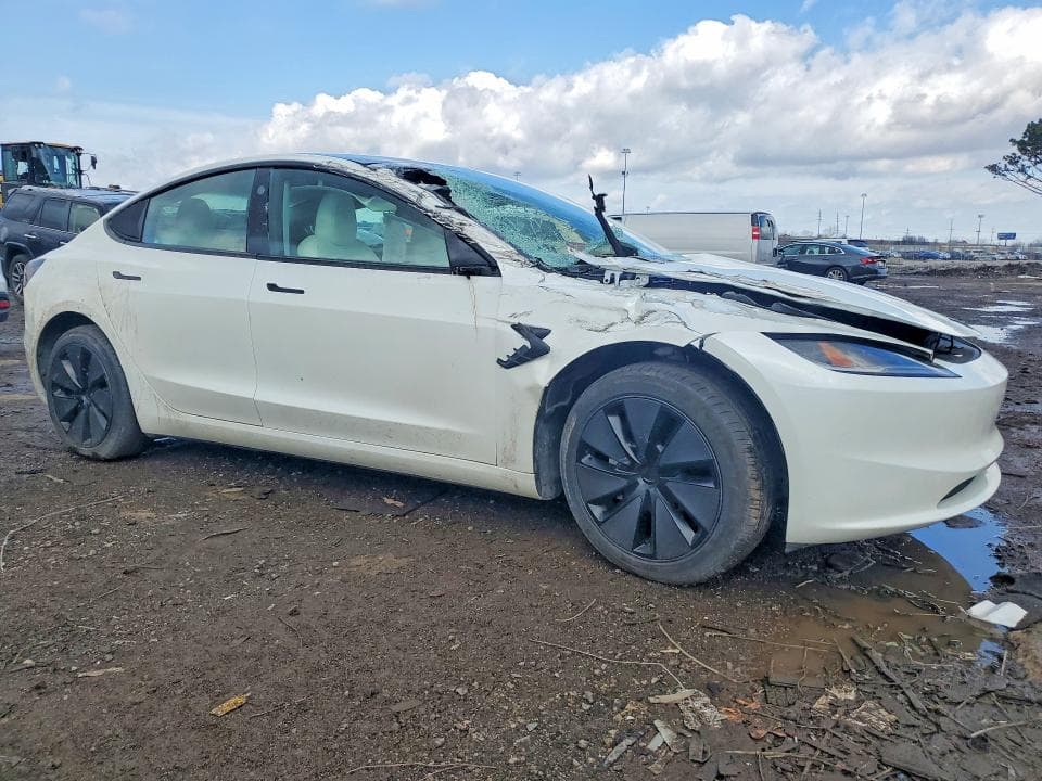 2025 TESLA MODEL 3 4