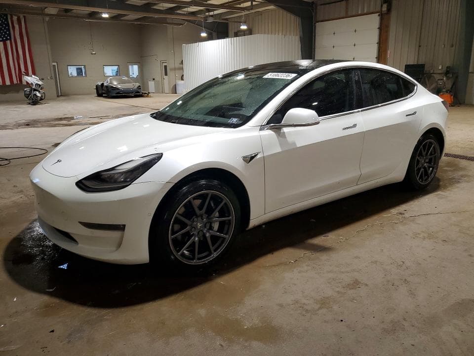 2020 TESLA MODEL 3 - 1