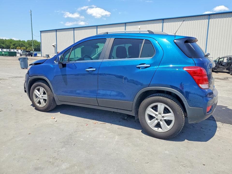 2020 CHEVROLET TRAX 1LT 2