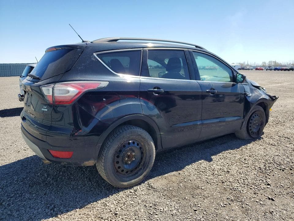 2017 FORD ESCAPE SE 3