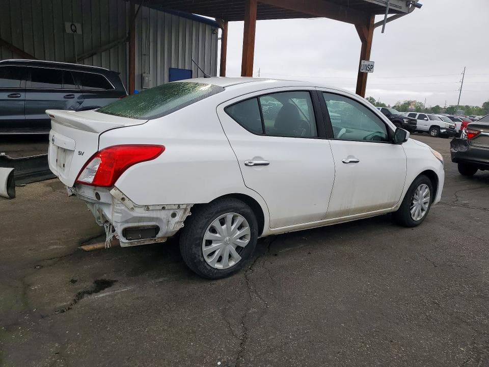 2017 NISSAN VERSA 1.6 SV 3