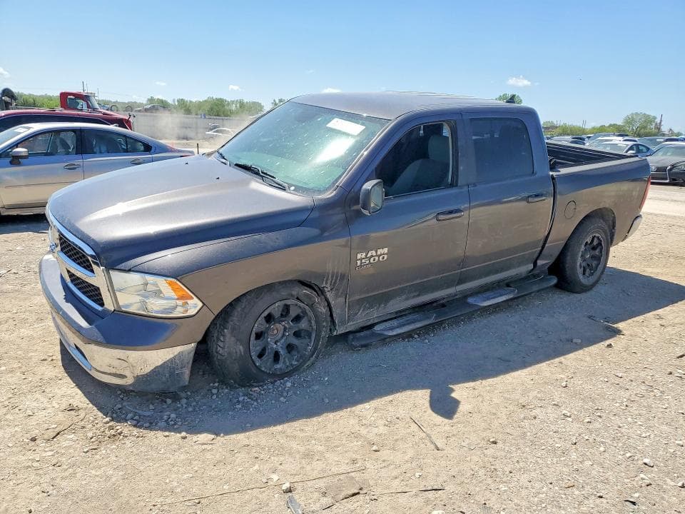 2019 RAM 1500 CLASSIC SLT - 1