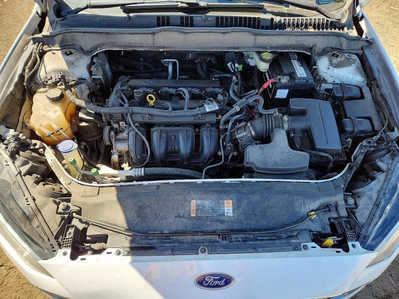 2017 FORD FUSION SE 11