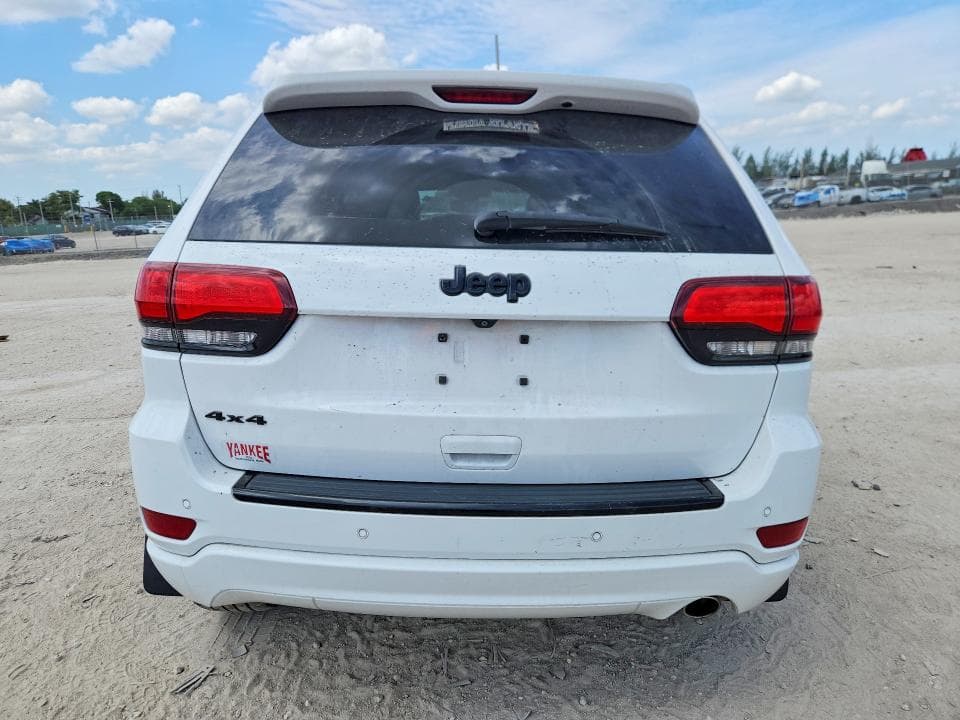 2018 JEEP GRAND CHEROKEE LAREDO 6