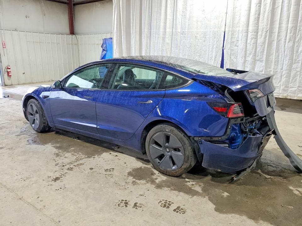2023 TESLA MODEL 3 2