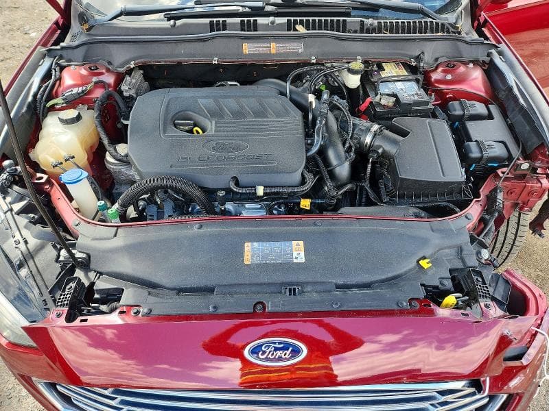 2017 FORD FUSION SE 11