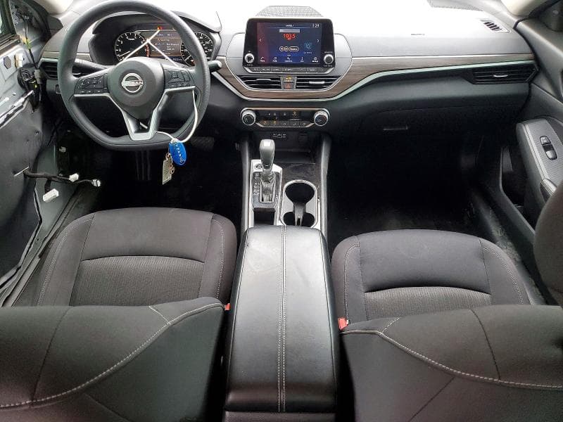 2024 NISSAN ALTIMA SV 8