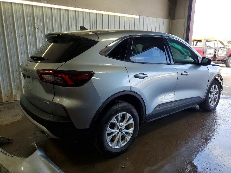 2024 FORD ESCAPE ACTIVE 3