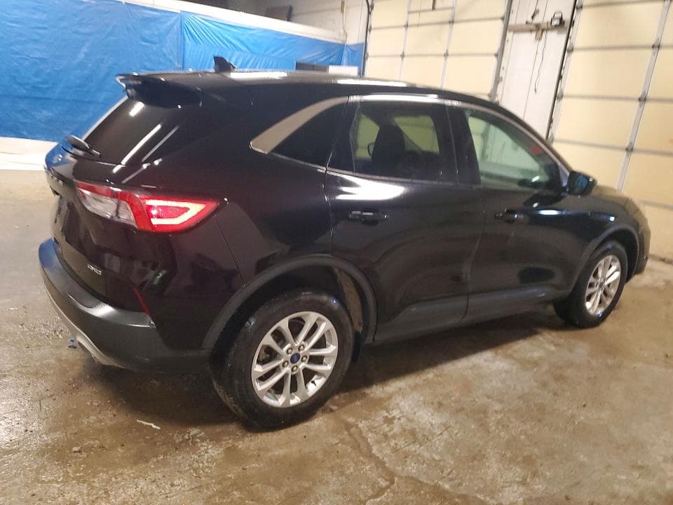 2022 FORD ESCAPE SE 3