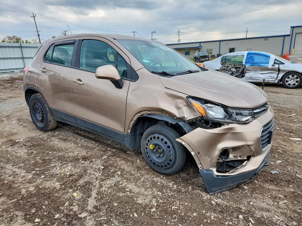 2019 CHEVROLET TRAX LS 4