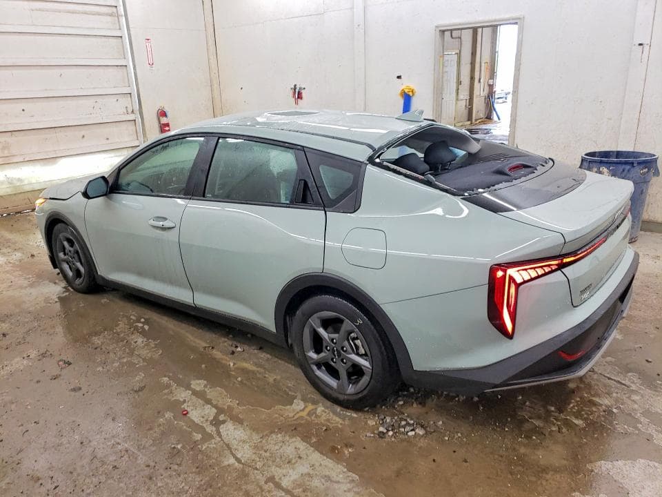 2025 KIA K4 LXS 2