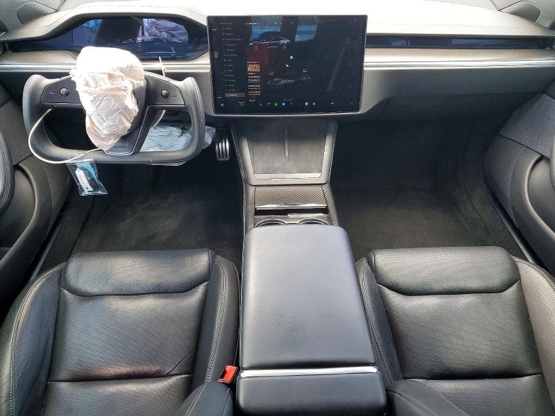 2022 TESLA MODEL S 8