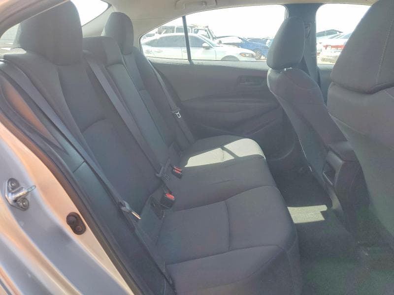 2022 TOYOTA COROLLA LE 10