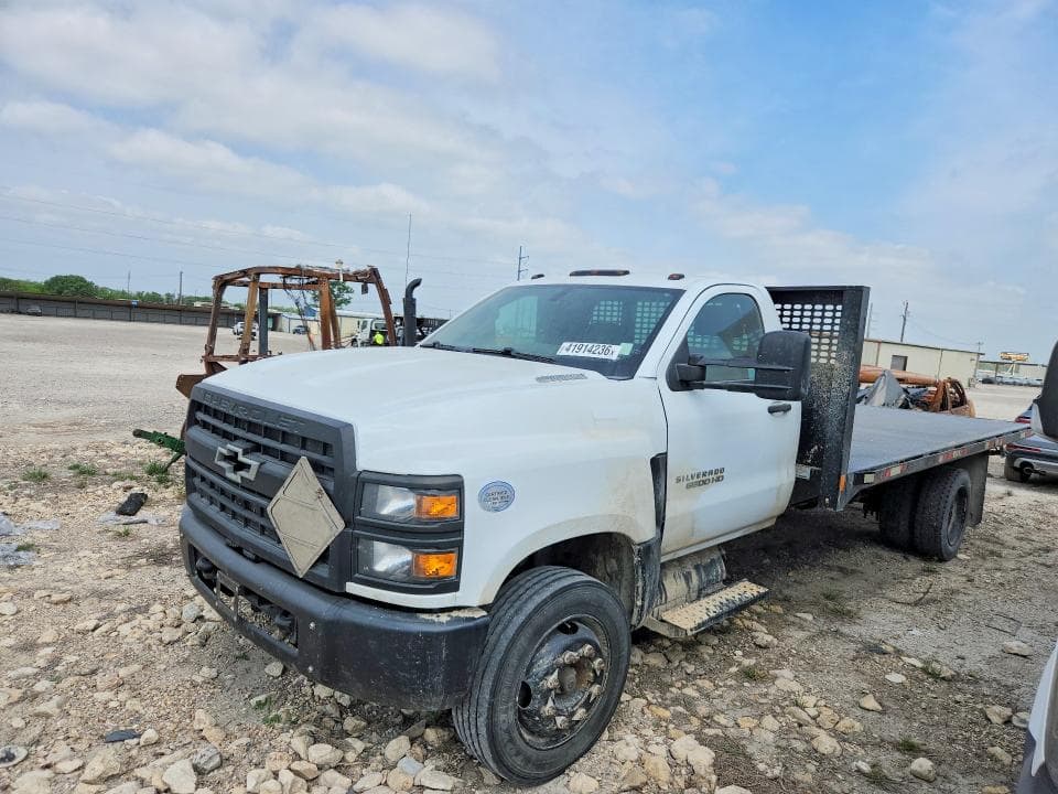2021 CHEVROLET SILVERADO - 1