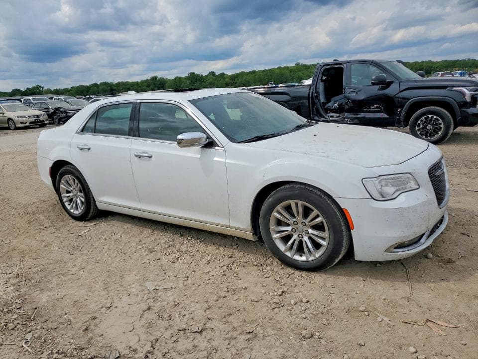 2017 CHRYSLER 300C 4