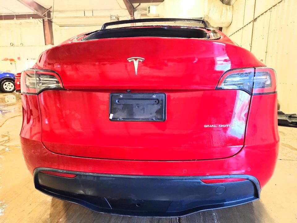 2021 TESLA MODEL Y 6