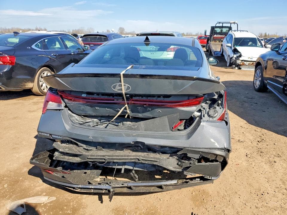 2025 HYUNDAI ELANTRA SEL SPORT 6