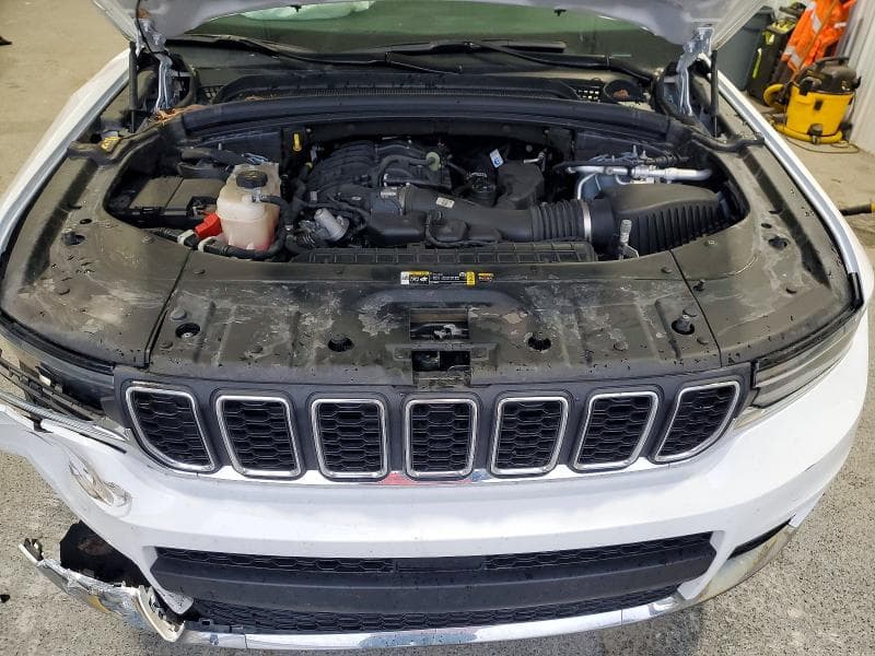 2024 JEEP GRAND CHEROKEE L LAREDO 12