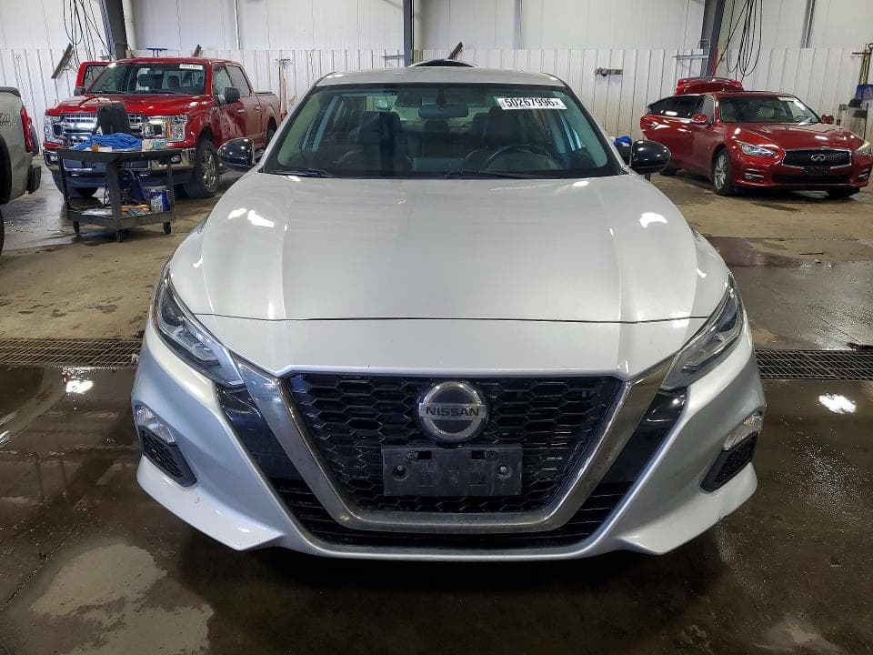 2019 NISSAN ALTIMA SR 5