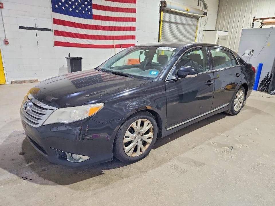 2012 TOYOTA AVALON - 1