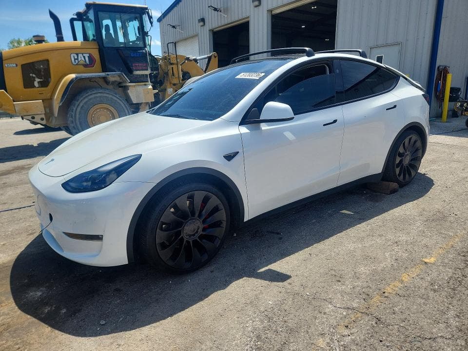 2023 TESLA MODEL Y - 1