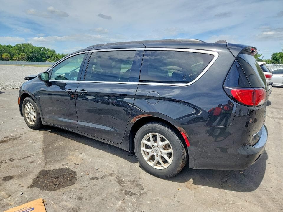 2021 CHRYSLER VOYAGER LXI 2