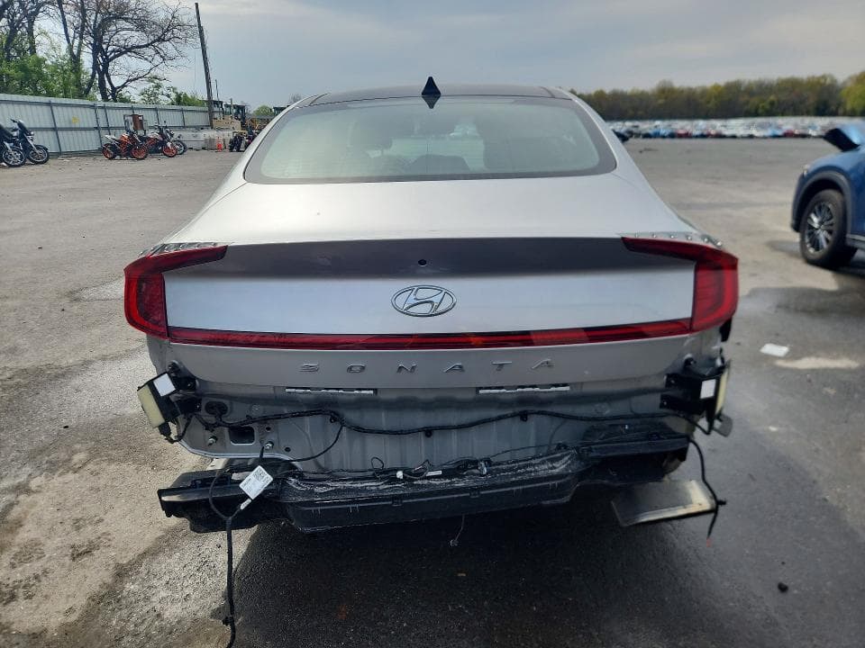 2020 HYUNDAI SONATA SEL 6