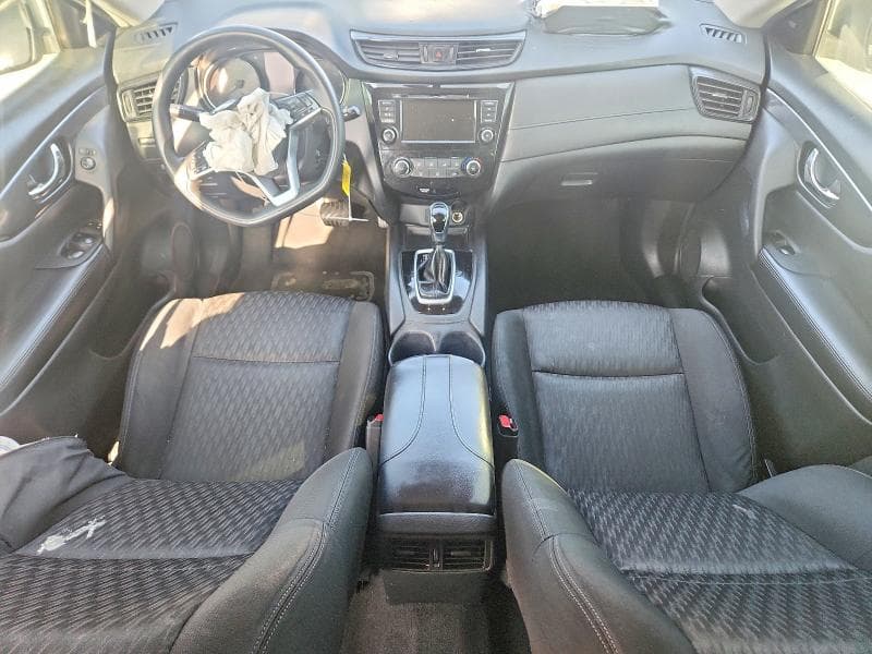 2018 NISSAN ROGUE S 8