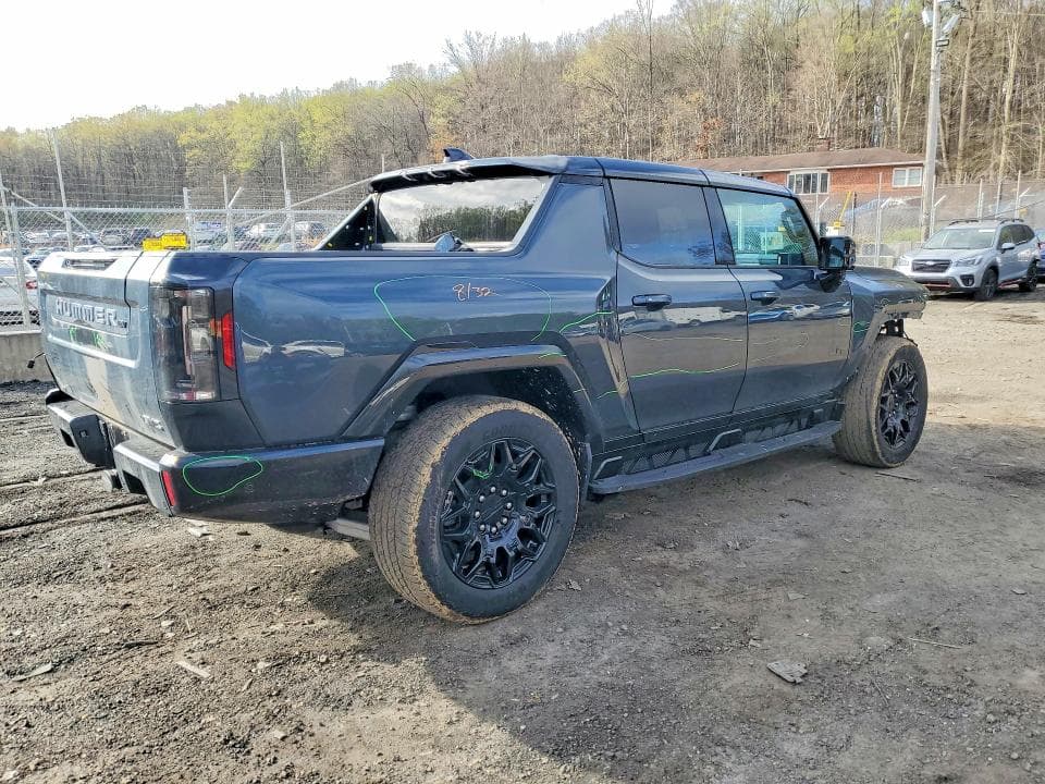 2025 GMC HUMMER PICKUP 2X 3