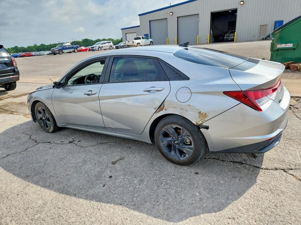 2021 HYUNDAI ELANTRA SEL 2