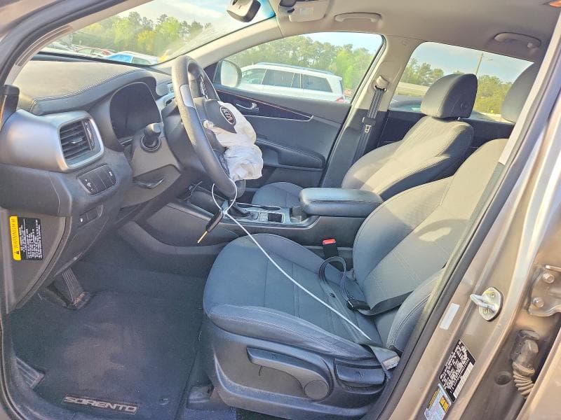2017 KIA SORENTO L 7